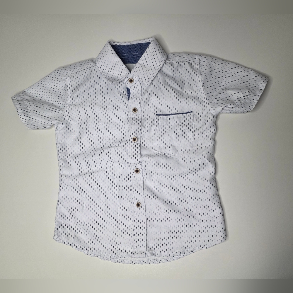 Craft + Flow 3T White Navy Double Dot Button Up Short Sleeve Top